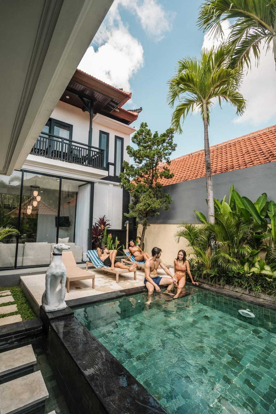 Day, Garden, Balcony/Terrace, Swimming pool, group of guests