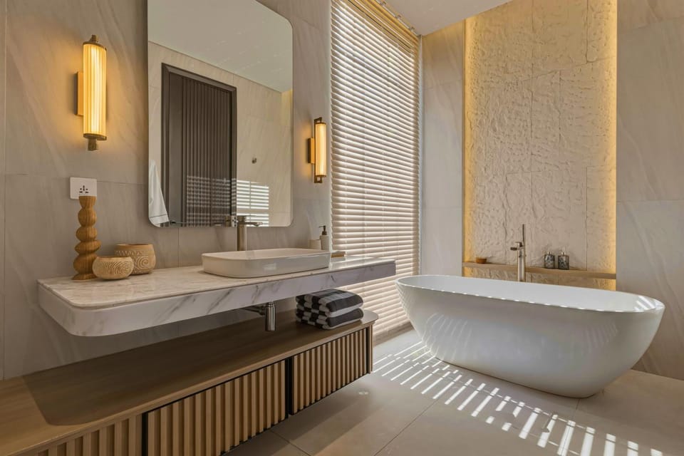 Bathroom, Bath, towels