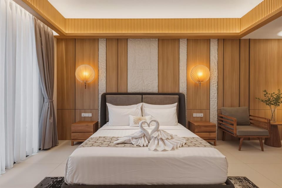 Bed, View (from property/room), Photo of the whole room, Seating area, Bedroom, towels