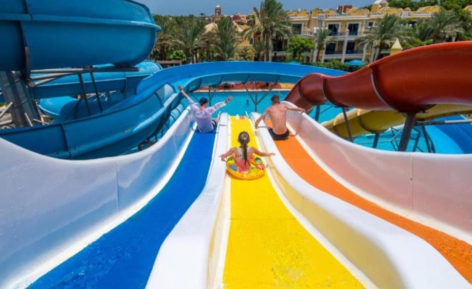 فندق ميراج باي اكوا بارك Apartment hotel in Hurghada