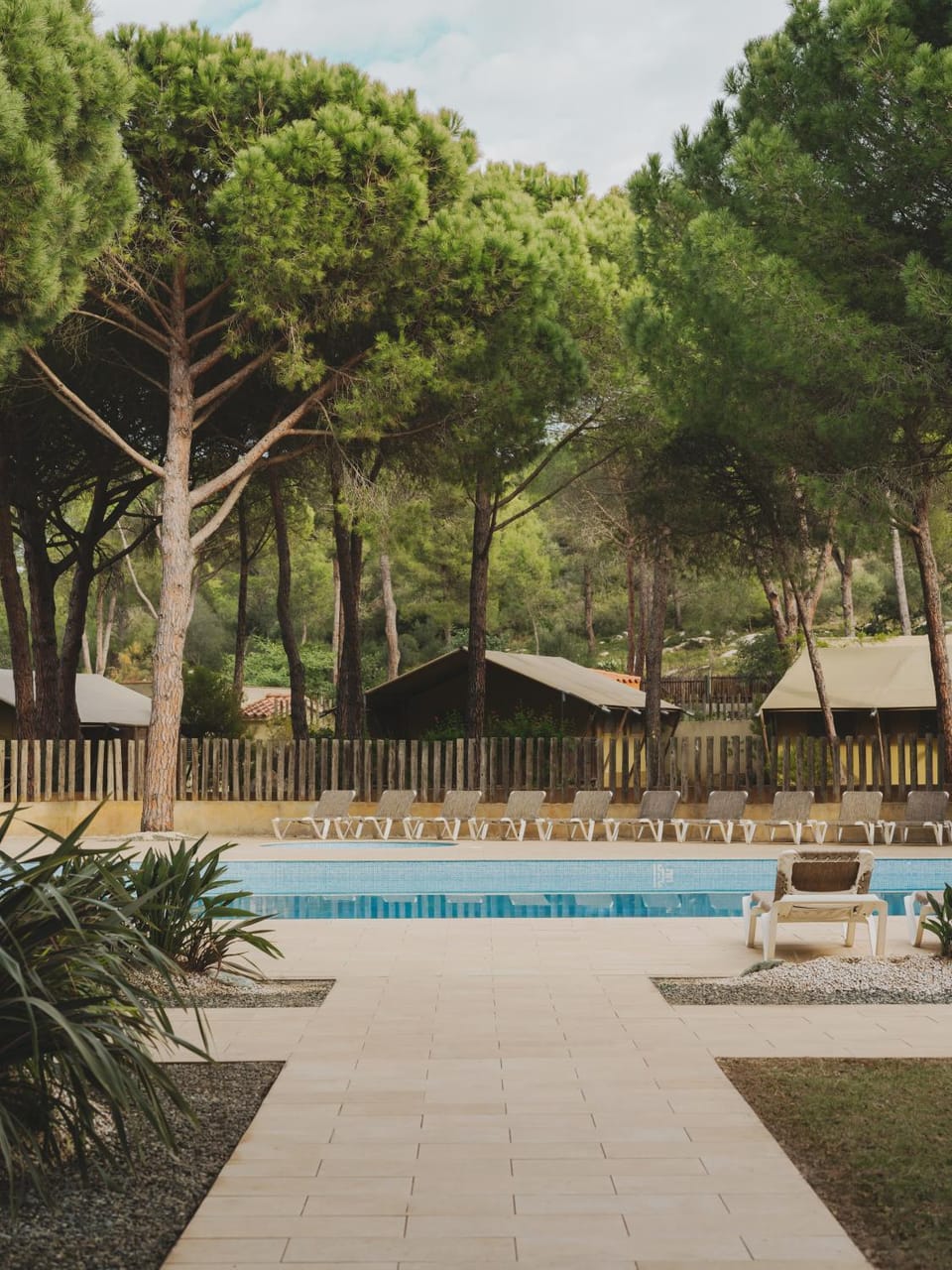 Solarium, Swimming pool