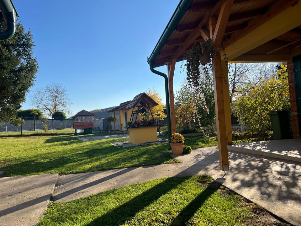 Garden, Garden view