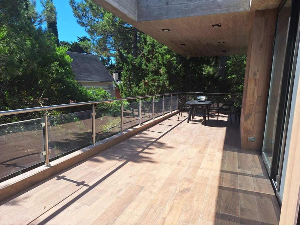 Hermosa casa de playa House in Mar de las Pampas
