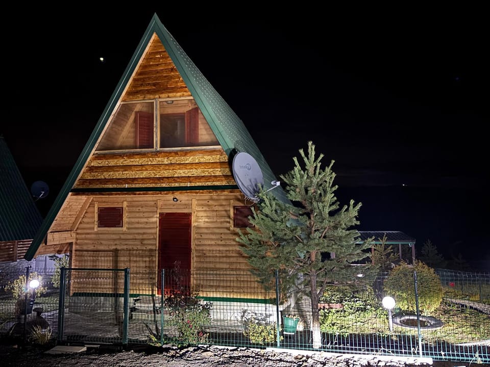 Property building, Night