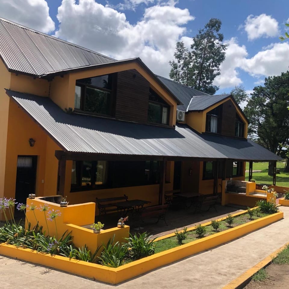 Cabañas Rocas Nature lodge in Tandil