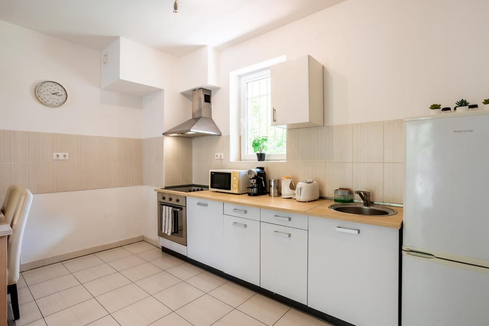 Coffee/tea facilities, Kitchen or kitchenette, pet friendly, toaster