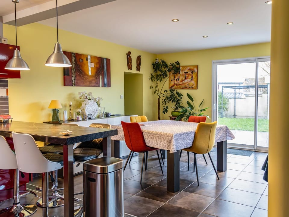 Property building, Living room