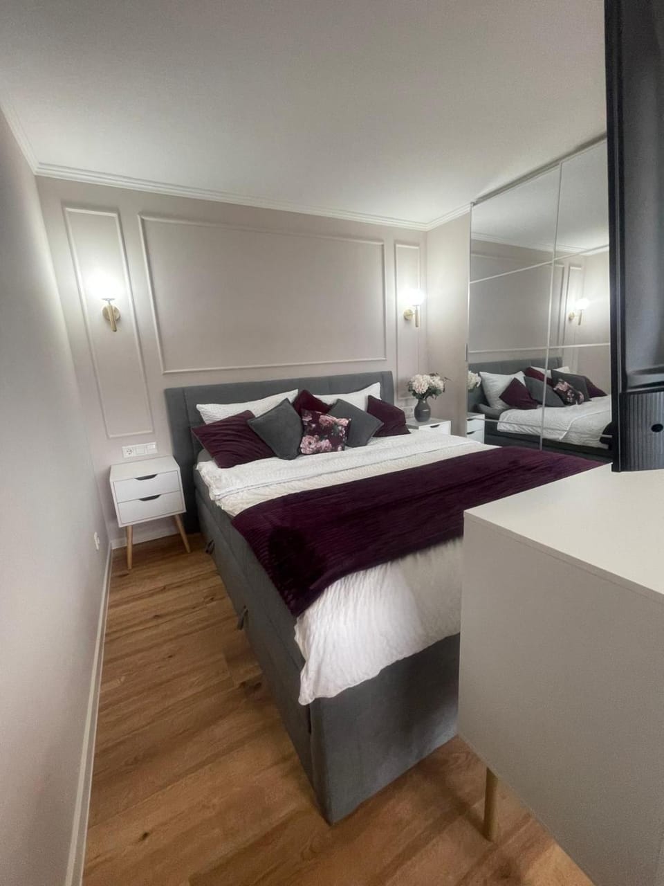 Bed, Bedroom, wardrobe