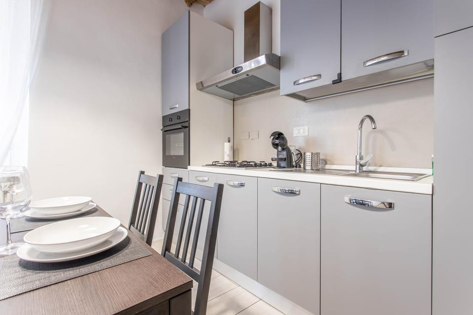 AM Stays 1 - Elegant three-room apt in the center Apartment in Perugia