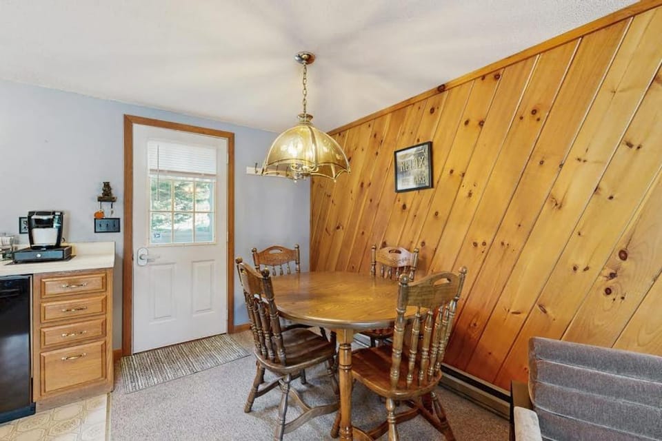Moose’in Around House in Bridgton