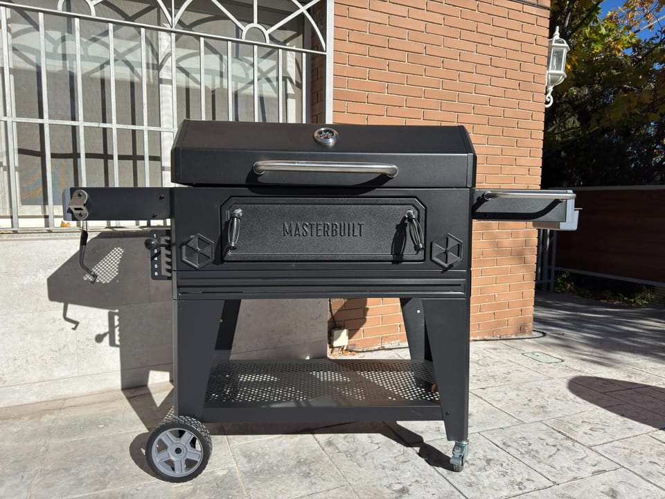 Day, BBQ facilities
