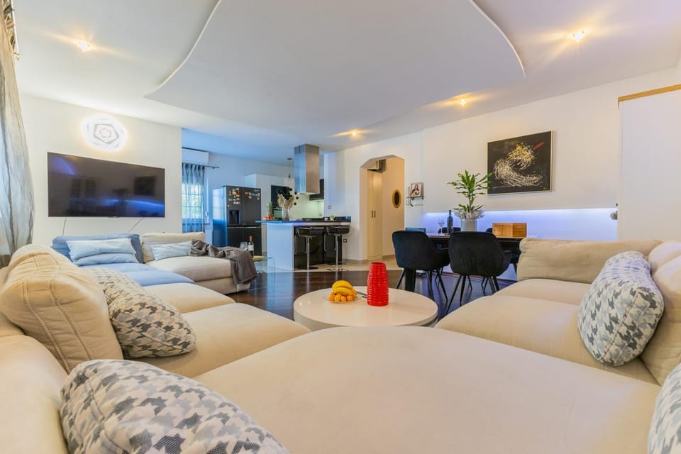 Apartment near the beach - Moela 1 Apartment in Istria County