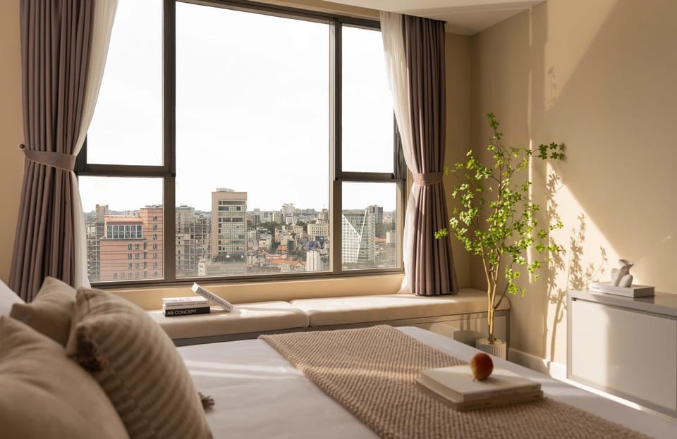 Bed, View (from property/room), Balcony/Terrace, Living room, Photo of the whole room, Seating area, Bedroom