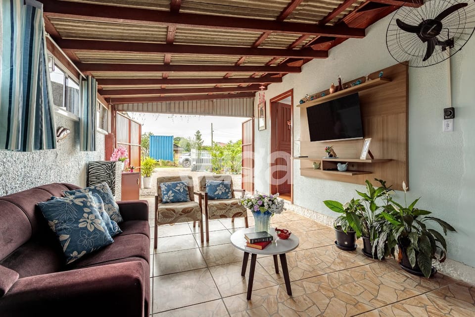 LUGA: Haven of Peace | Nature Retreat Imbituba House in Imbituba