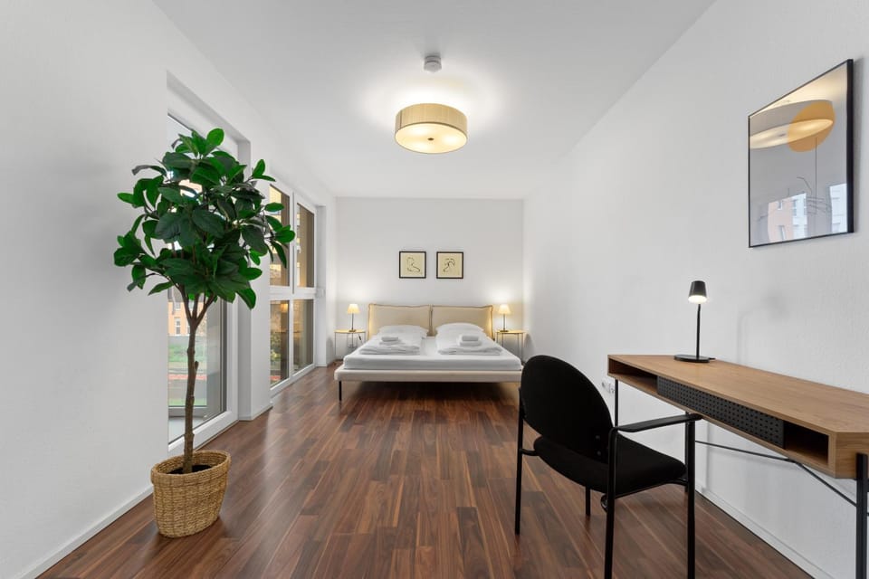 Bed, Bedroom, towels, wardrobe