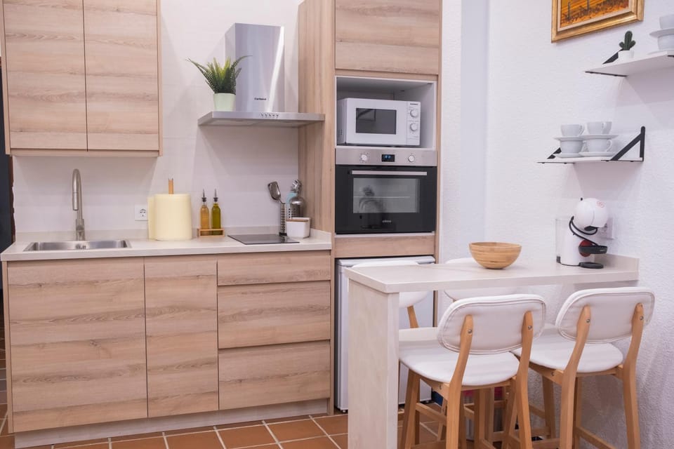 Coffee/tea facilities, Kitchen or kitchenette