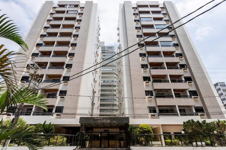 Lugar ao Sol Apto temporada Vila Tupi PG Apartment in State of São Paulo