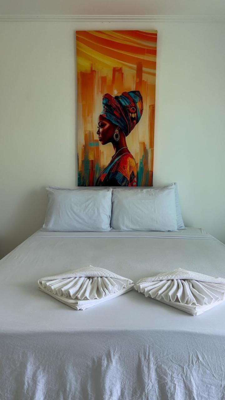 Mambo beach gamboa Inn in Ilha de Tinharé