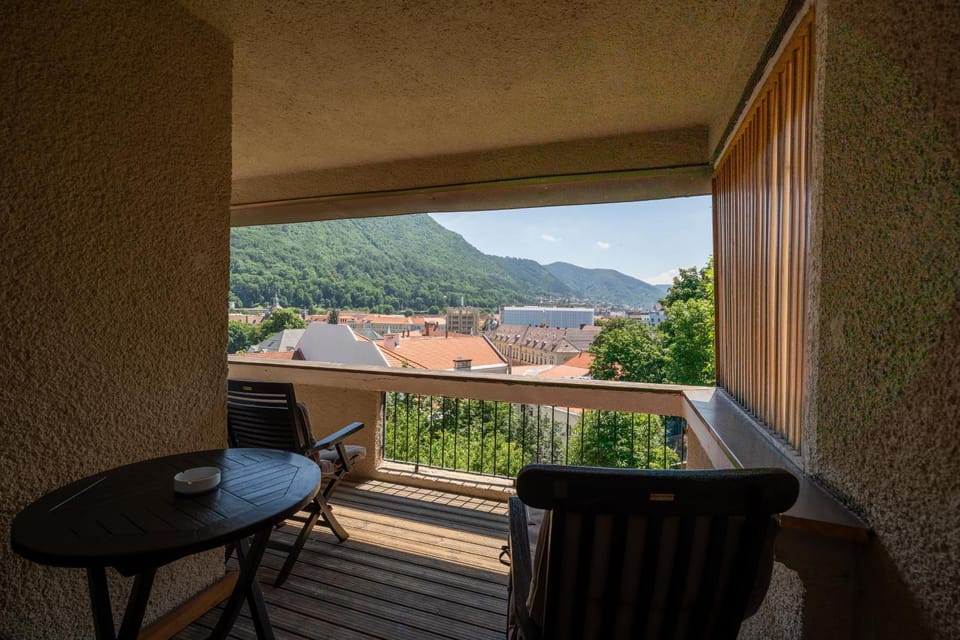 Day, Natural landscape, View (from property/room), Balcony/Terrace, Mountain view