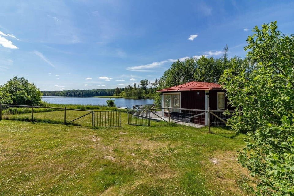 SOD680-Katrineholm-Strangsjoe-Eknaes-0 House in Sweden
