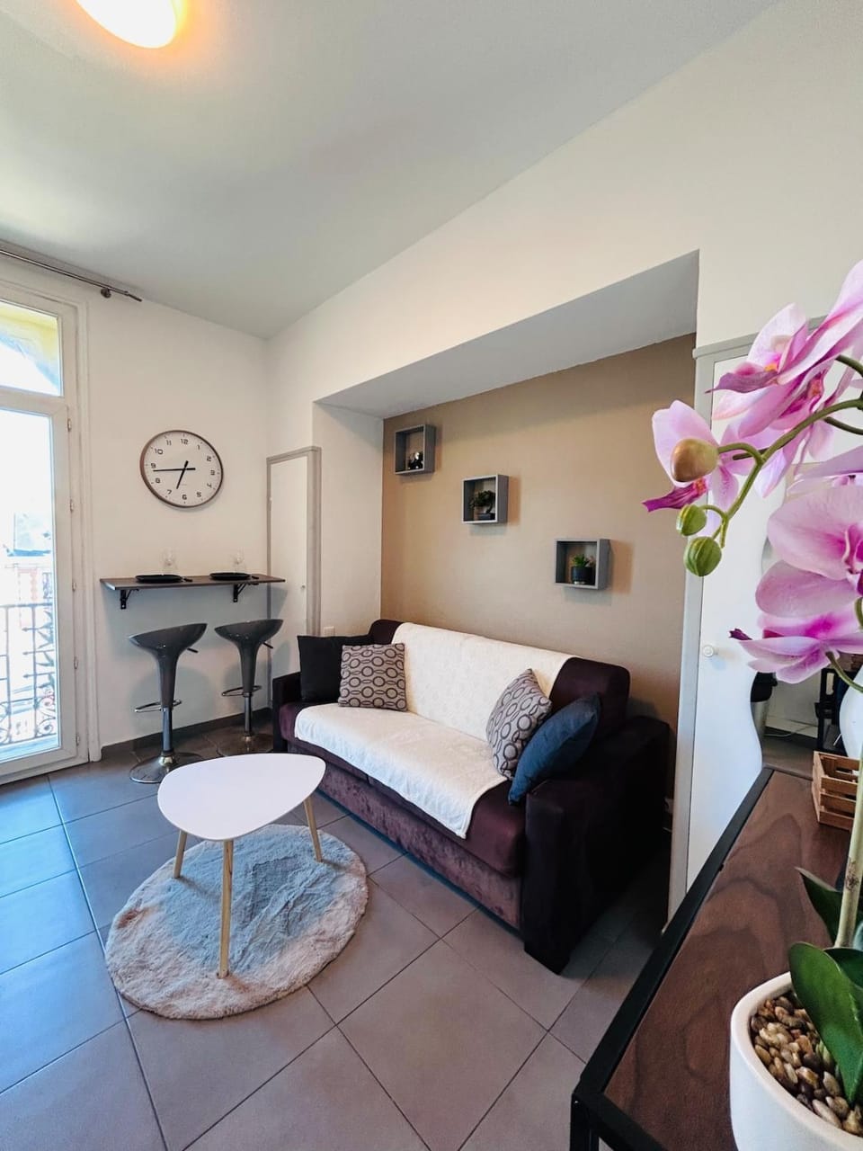 Studio Rénové et Meublé Le Cœur de Nice à Vos Pieds Apartment in Nice