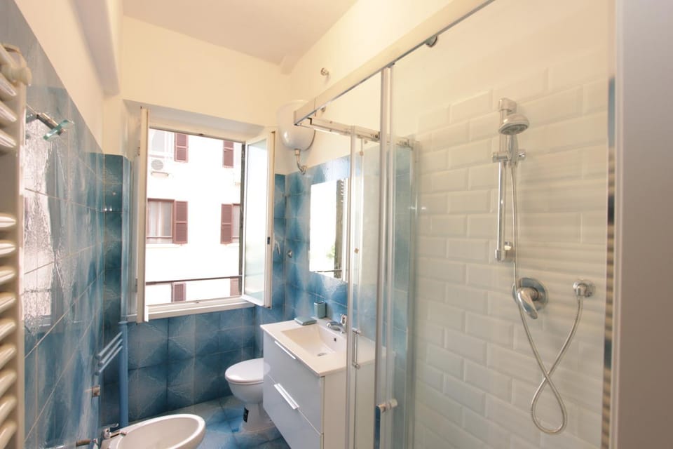 Giunchiglie Studio Apartment in Rome
