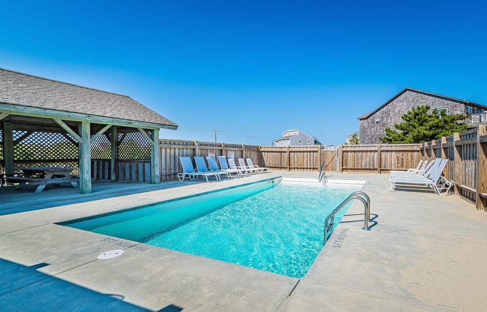 Sunrise Splendor - S Nags Head, Semi-Oceanfront Luxury Townhome, Pets OK, Hot Tub, Community Pool House in Nags Head