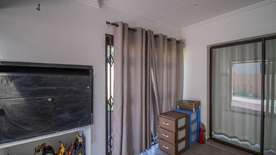 Away like Home Apartment in Sandton
