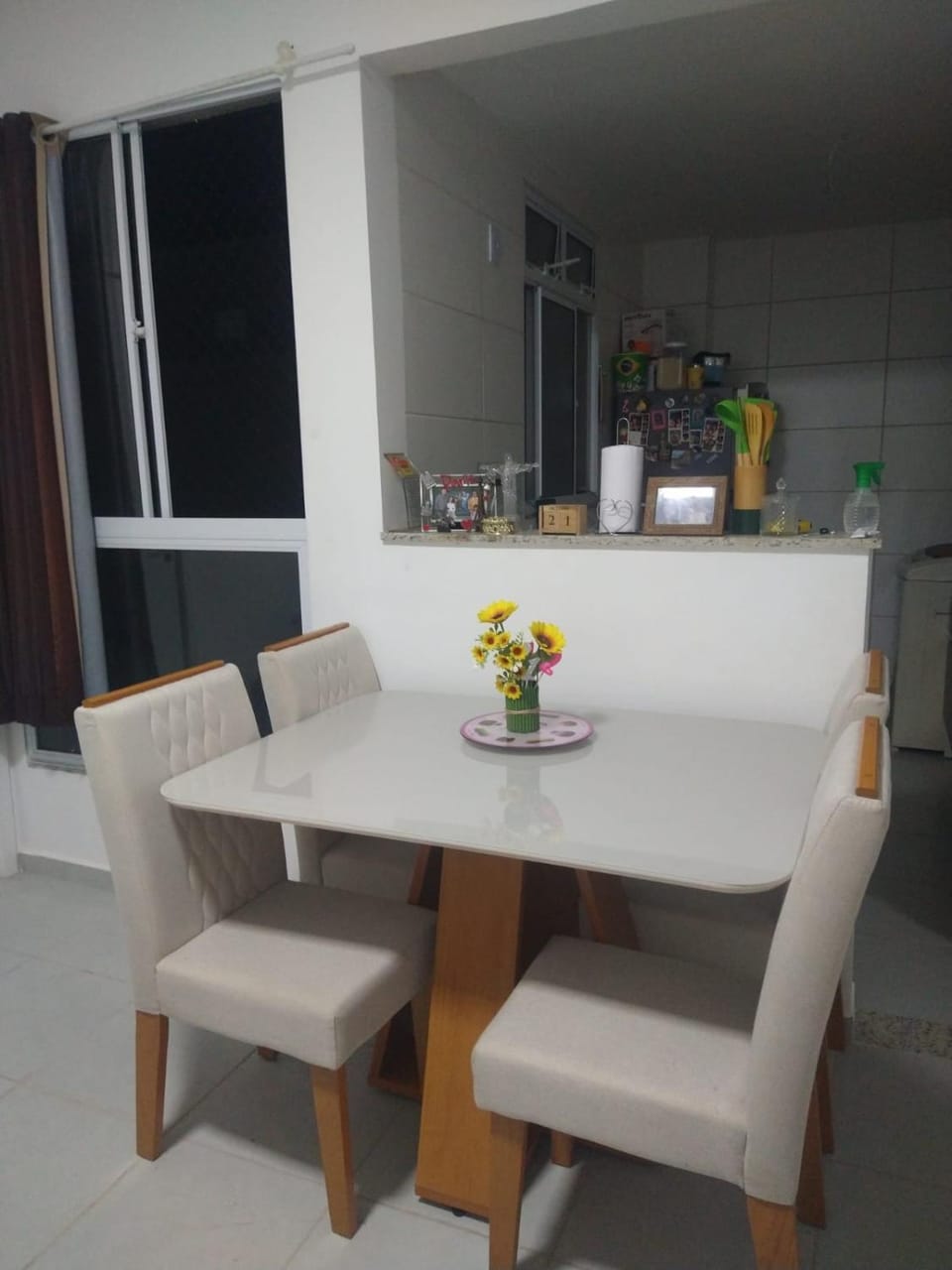Kitchen or kitchenette, Living room