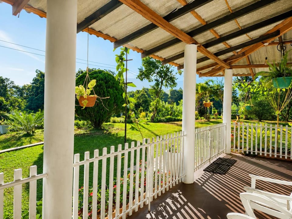 Garden, Balcony/Terrace