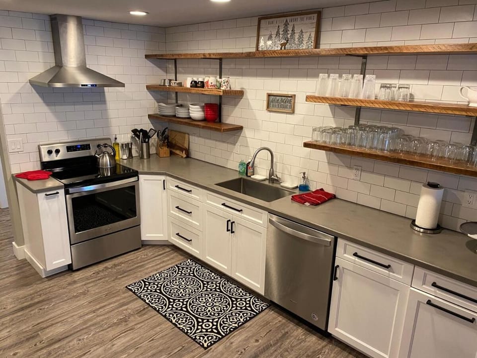 Mountain view, 5-bedroom home with sauna House in Oregon