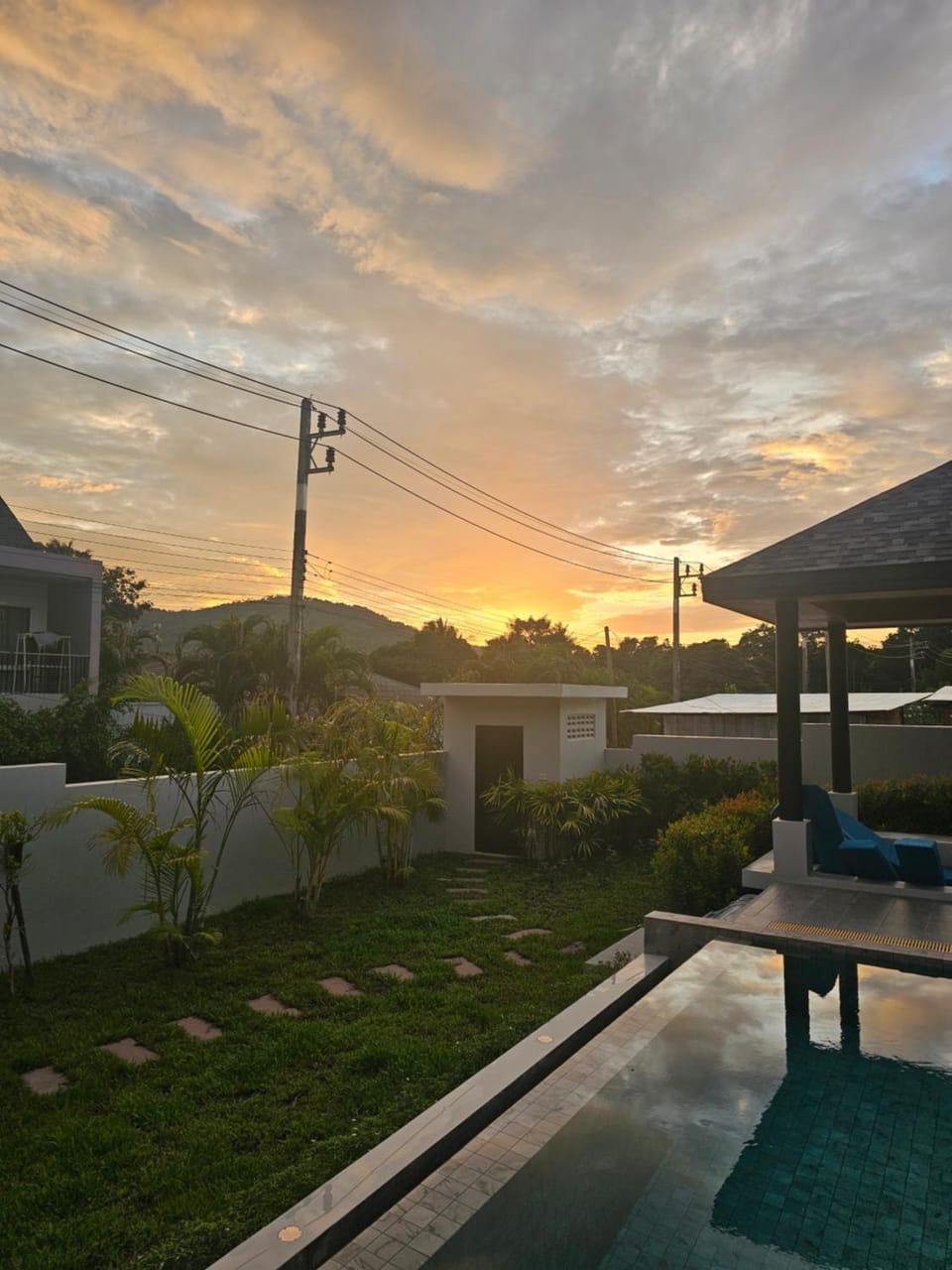 Natural landscape, Pool view, Sunset
