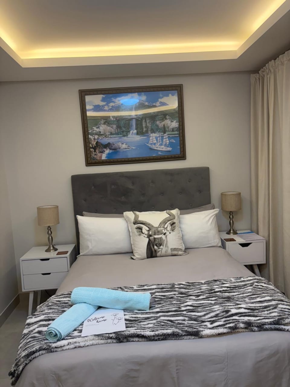 Ocean Whisper Room 6 minutes away from the beach Bed and Breakfast in Cape Town