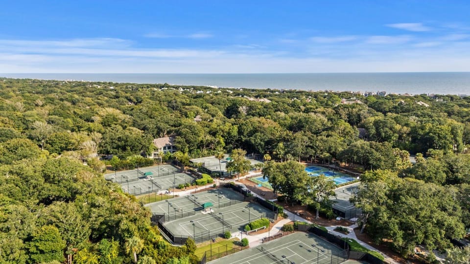 4765 Tennis Club House in Kiawah Island