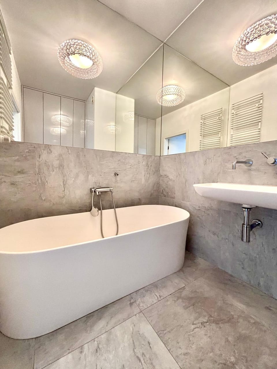 Bathroom, Bath