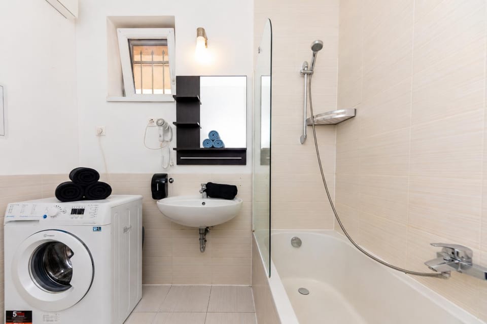 Shower, Bathroom, washing machine