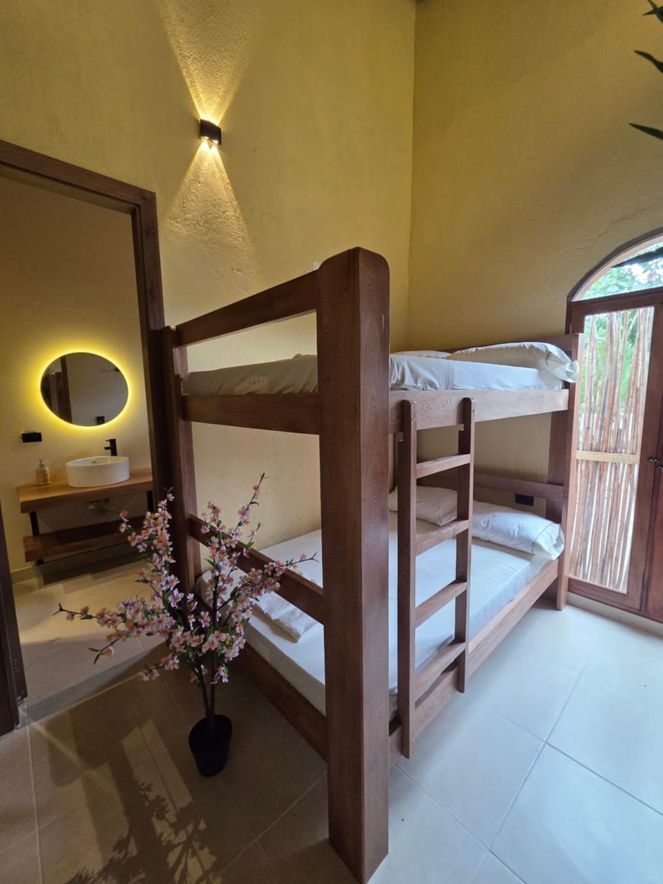 Lotus Beach House playa privada Villa in Sucre, Colombia