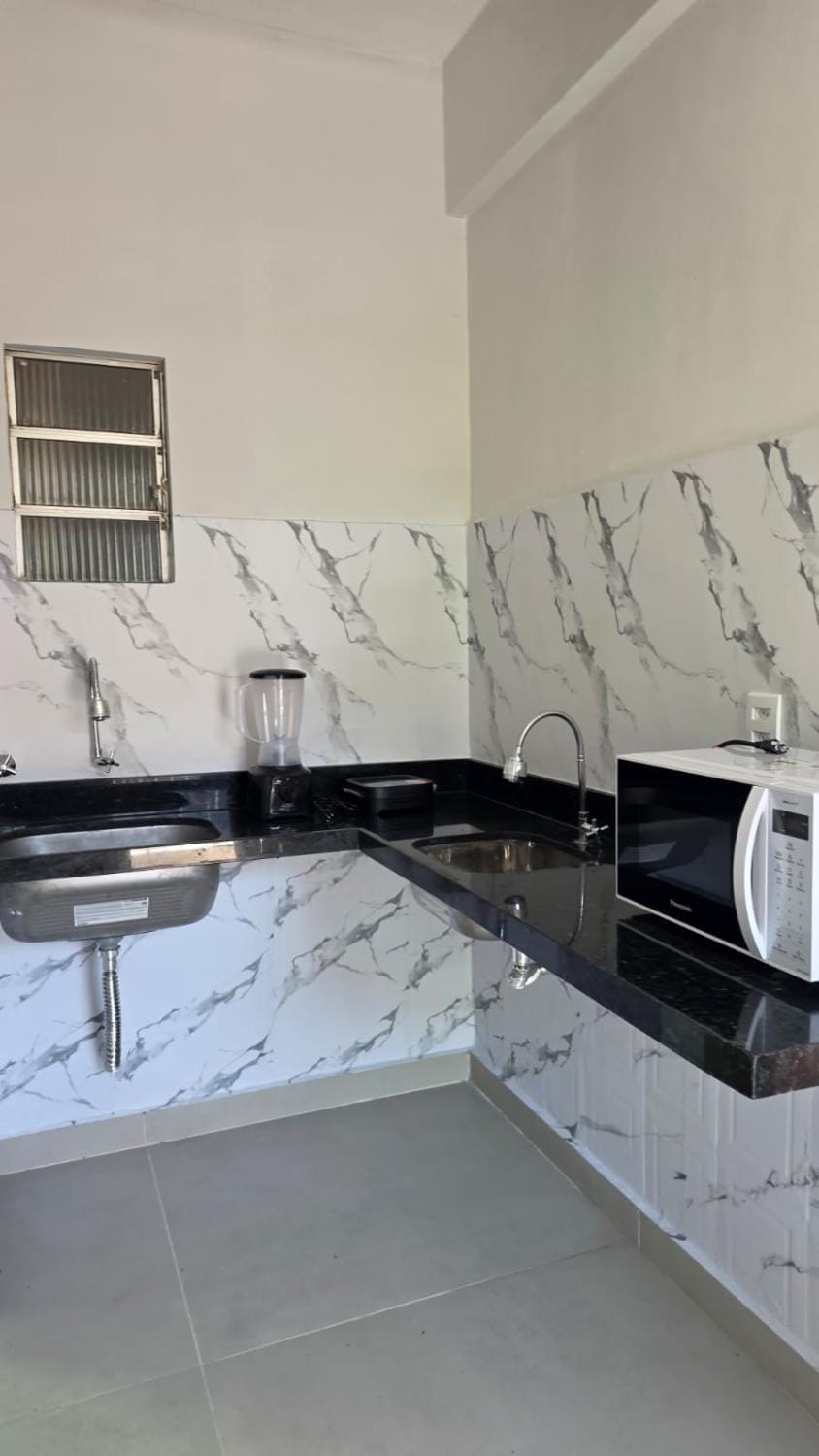 3 separate apartments in one building up to 11 guests in Cidade Velha Apartment in Belém