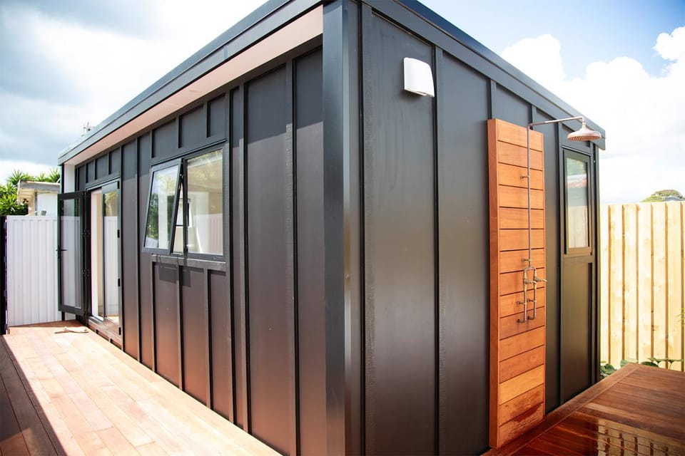 The Coconut Hut Papamoa Beach Villa in Bay Of Plenty