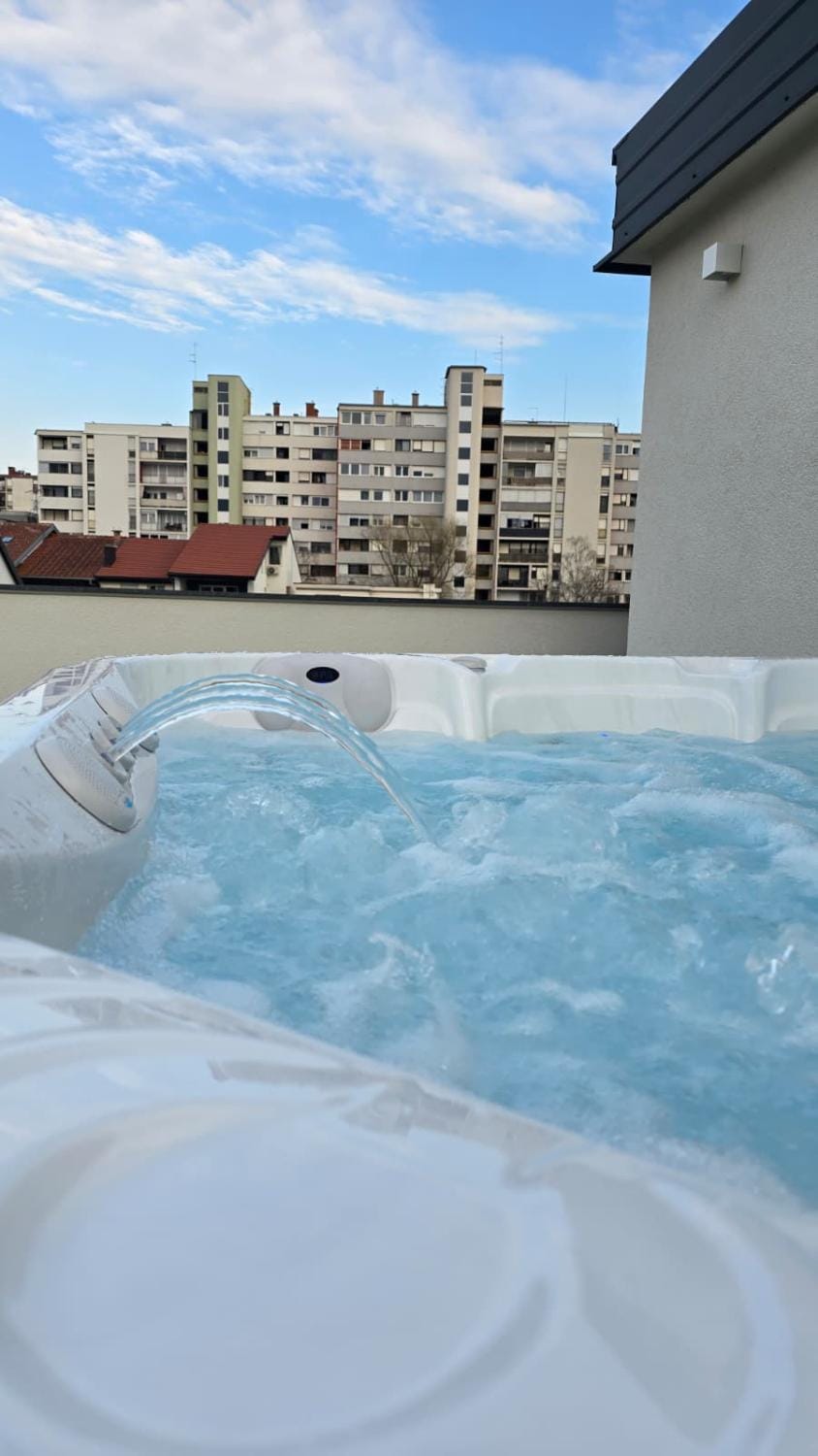 Day, Balcony/Terrace