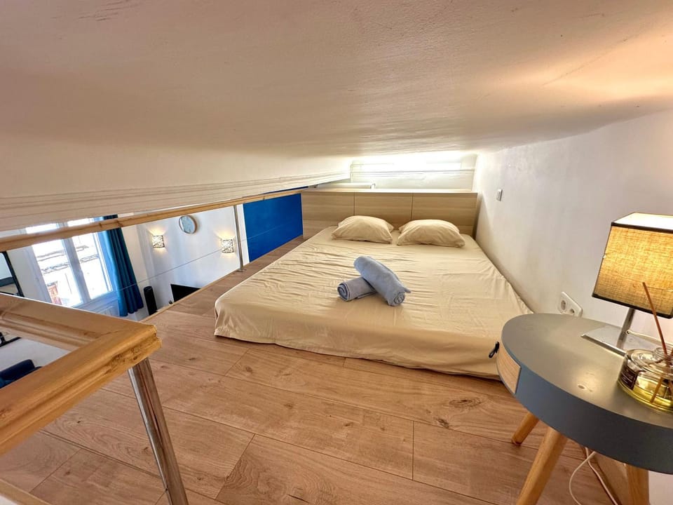 Le Bleu Salonais - Centre ville Apartment in Provence-Alpes-Côte d'Azur