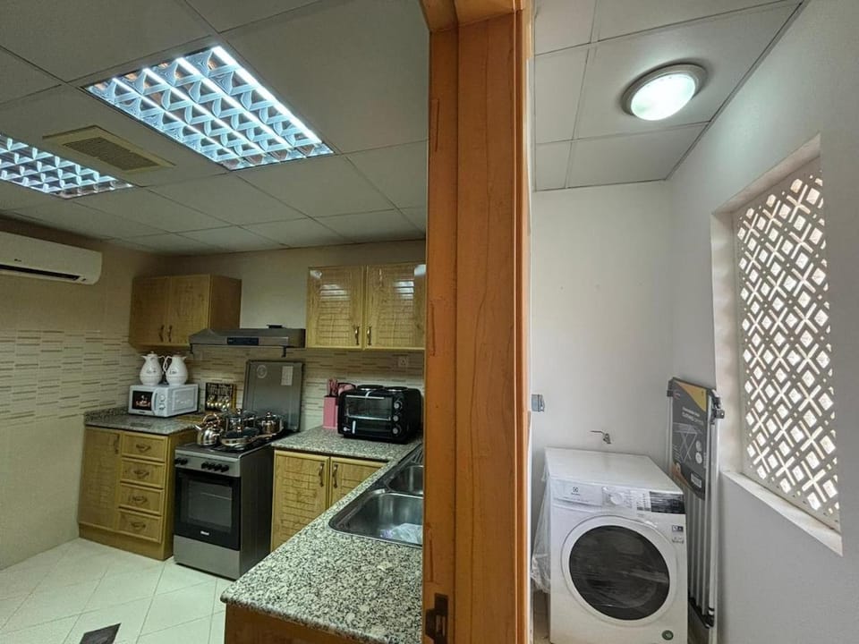 Opera413 Spacious & Central Apartment in Muscat