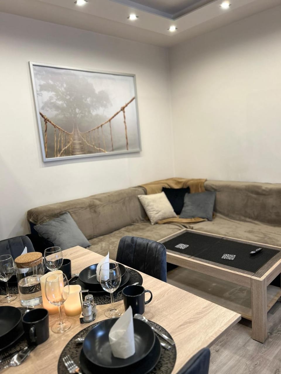 Living room, Seating area
