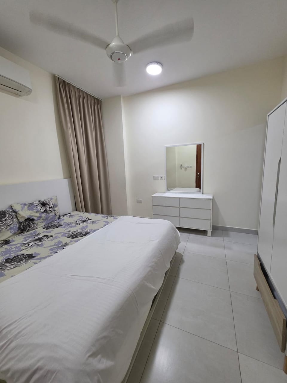 Opera 43Spacious & Central Apartment in Muscat