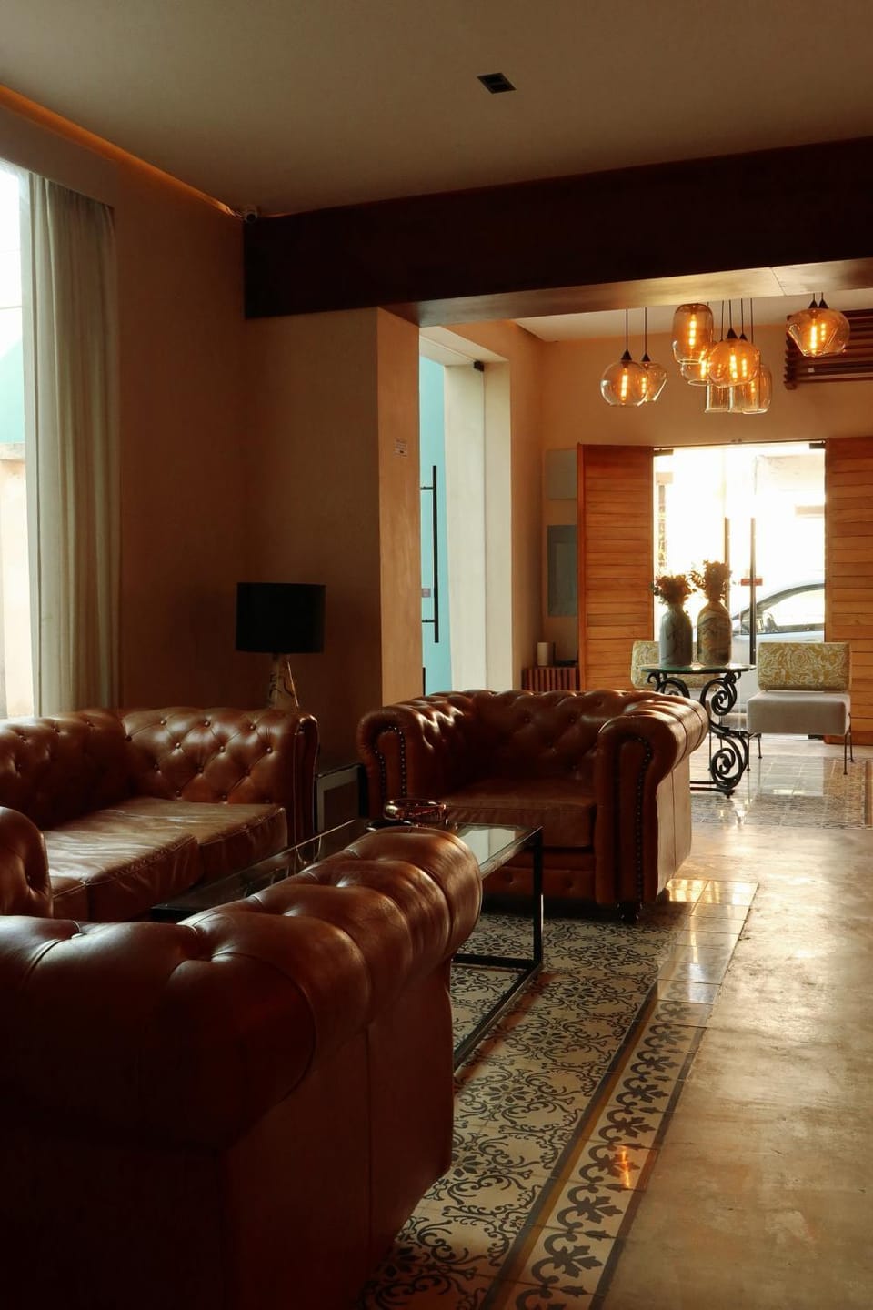 Living room, Seating area
