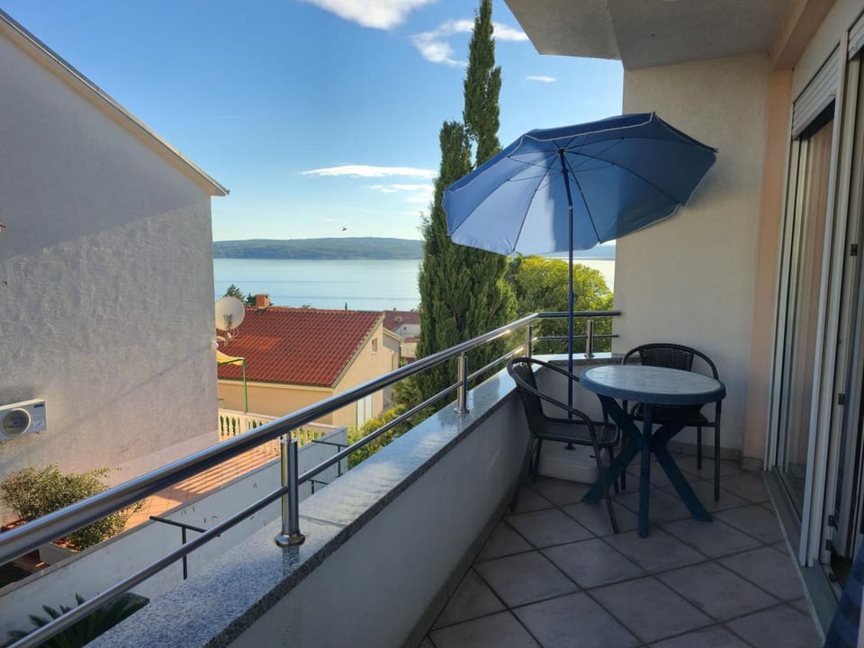 Day, Natural landscape, Balcony/Terrace, Sea view