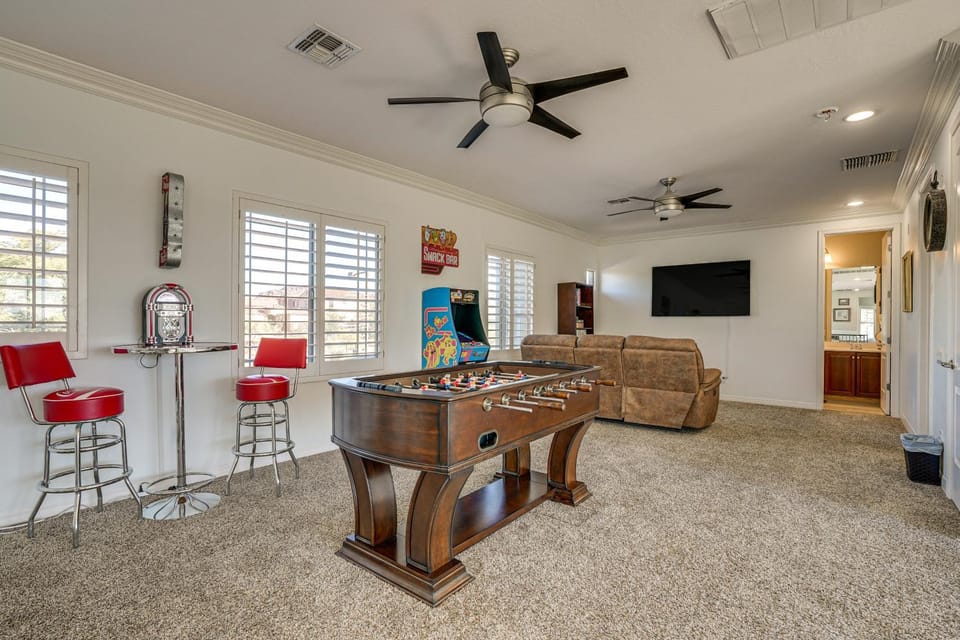 Mtn-View Patio Oasis! Luxe Family Home in Peoria House in Peoria