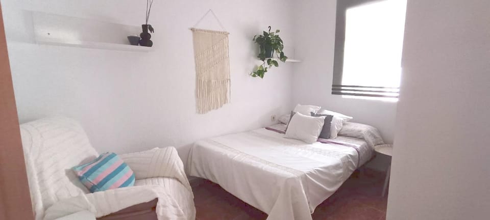 Beautiful house near the center with terrace Apartment in Andalusia