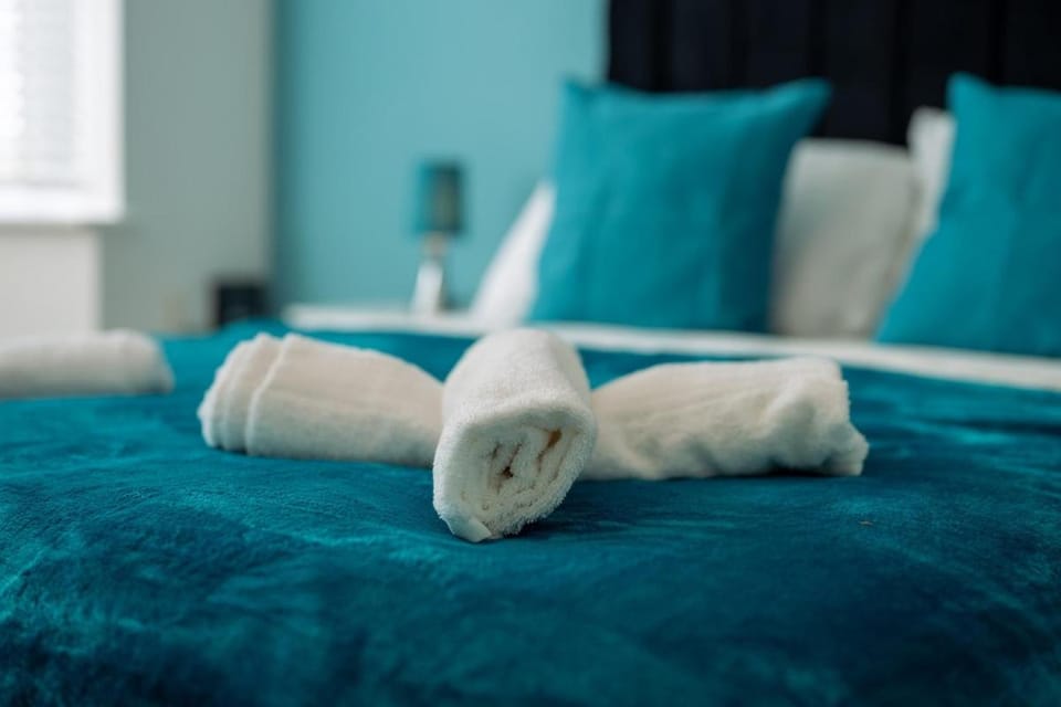 Cosy Clay Home, Near Airport, NEC, City Centre House in Solihull