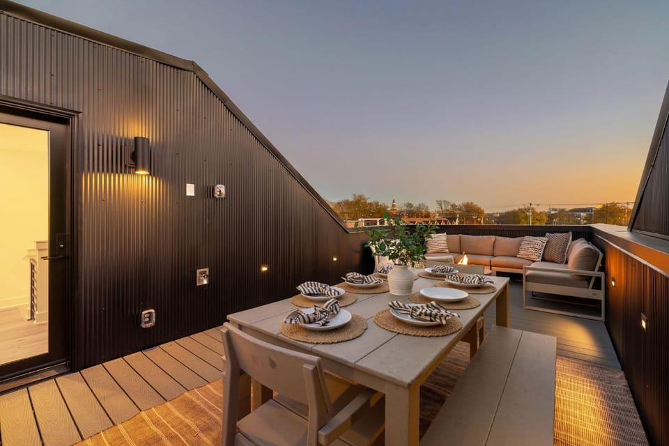 The Chestnut - Brand New Rooftop Skyline Views House in Nashville